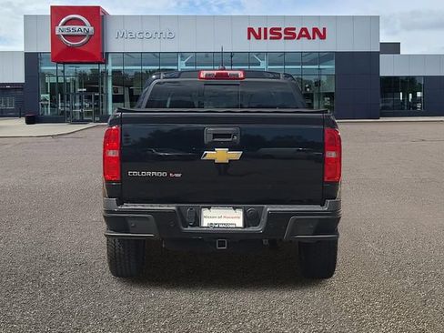 Used 2020 Chevrolet Colorado Z71 AWD/4WD image 6