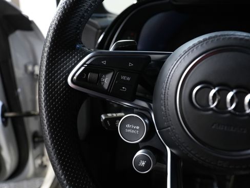 Used 2018 Audi R8 V10 plus image 33