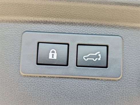 Used 2024 Subaru Forester Wilderness image 28