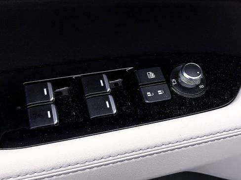 Used 2025 MAZDA CX-5 AWD 2.5 S w/ Premium Plus Pkg image 19