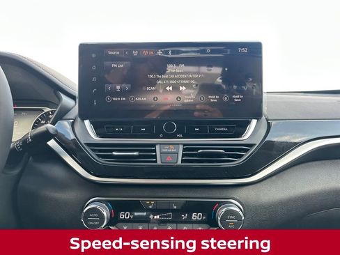 New 2025 Nissan Altima 2.5 SR w/ SR Premium Package image 22