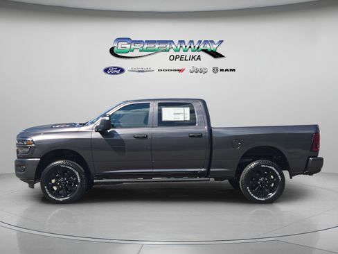 New 2026 RAM 2500 Tradesman AWD/4WD image 4