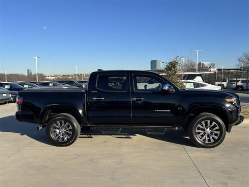 Used 2023 Toyota Tacoma Limited image 3