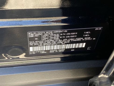 Certified 2025 Toyota RAV4 XLE Premium FWD image 36