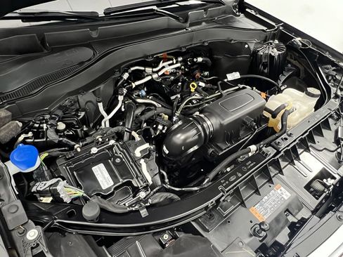 Used 2024 Ford Explorer XLT w/ Equipment Group 202A image 69