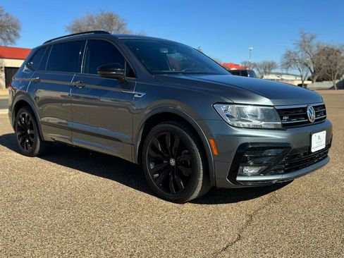 Used 2021 Volkswagen Tiguan SE R-Line image 23