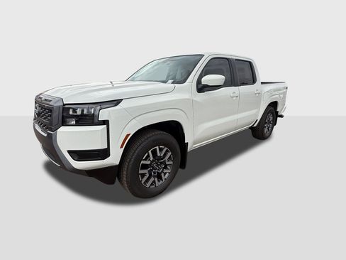 New 2026 Nissan Frontier SV w/ Tow Package image 8