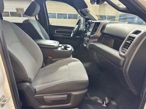 Used 2024 RAM 2500 Big Horn w/ Off Road Package image 4