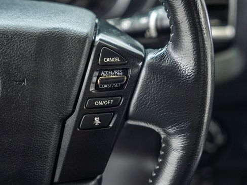 Used 2022 Nissan Frontier SV AWD/4WD image 28