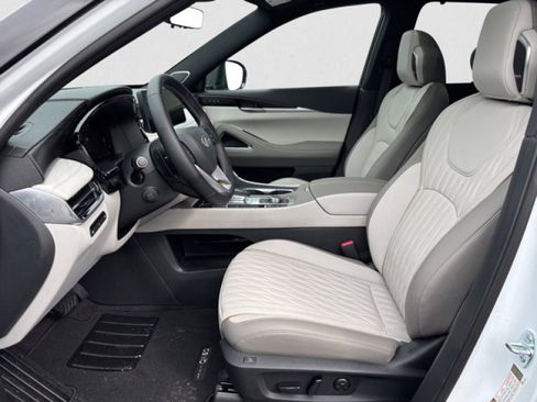 New 2026 INFINITI QX60 Autograph w/ Dark Cargo Package image 10