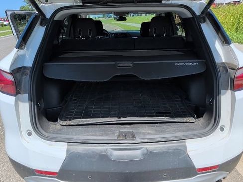 Used 2020 Chevrolet Blazer LT FWD image 16