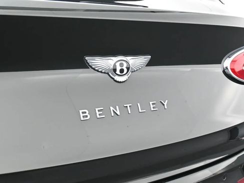 Certified 2024 Bentley Bentayga AWD/4WD image 14