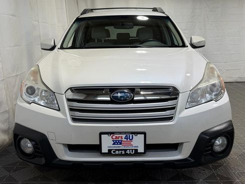 Used 2014 Subaru Outback 2.5i Premium image 2