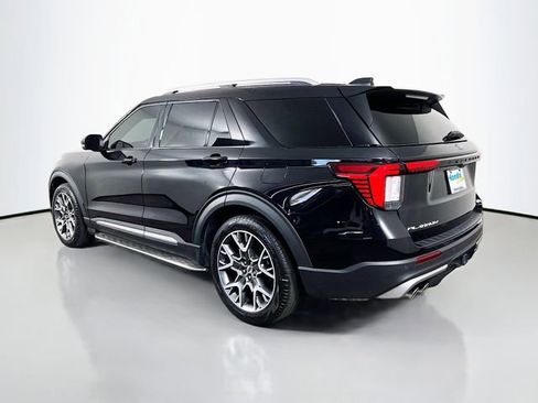 Used 2025 Ford Explorer Platinum w/ Ultimate Package image 7