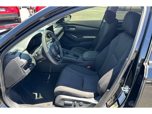Certified 2025 Honda Accord SE image 10
