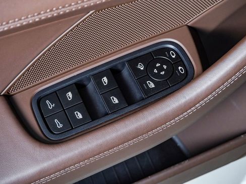 Certified 2023 Porsche Panamera 4 Platinum Edition AWD/4WD image 27
