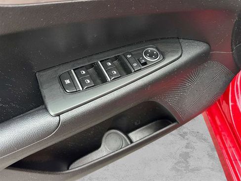 Used 2023 Kia Forte LXS image 15