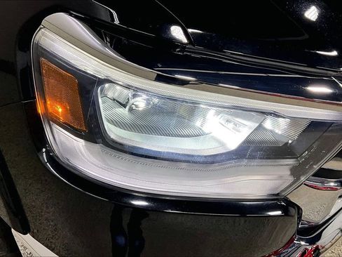 Used 2020 RAM 1500 Laramie image 28