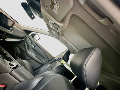 Used 2023 Nissan Rogue SV w/ SV Premium B Package AWD/4WD image 26