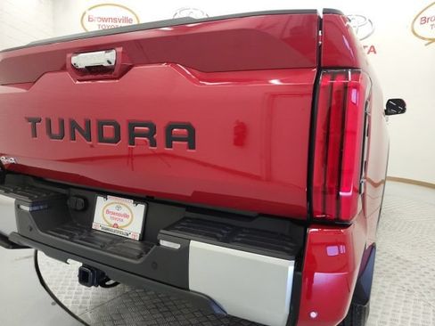 Certified 2025 Toyota Tundra Limited w/ Power Package AWD/4WD image 30