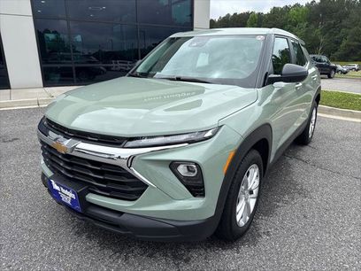 Used 2025 Chevrolet TrailBlazer LS w/ LS Confidence Package