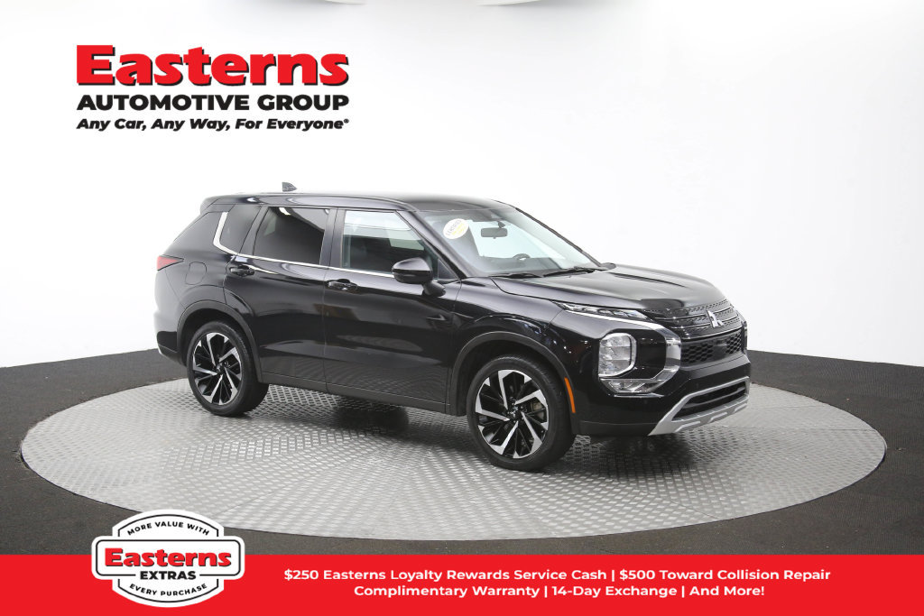 Used 2024 Mitsubishi Outlander SE FWD image 48