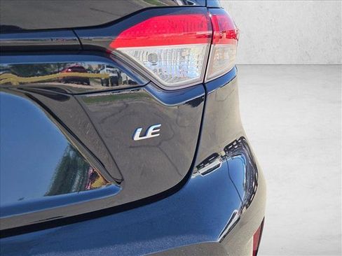 Used 2024 Toyota Corolla LE FWD image 30