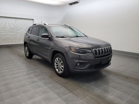 Used 2019 Jeep Cherokee Latitude Plus AWD/4WD image 13