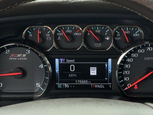 Used 2017 Chevrolet Silverado 2500 LTZ w/ Duramax Plus Package image 18