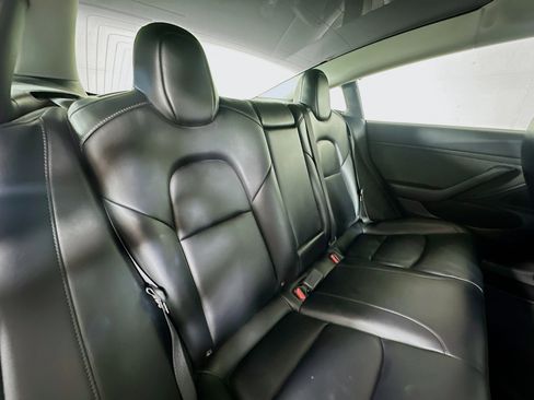 Used 2020 Tesla Model 3 Long Range AWD/4WD image 25