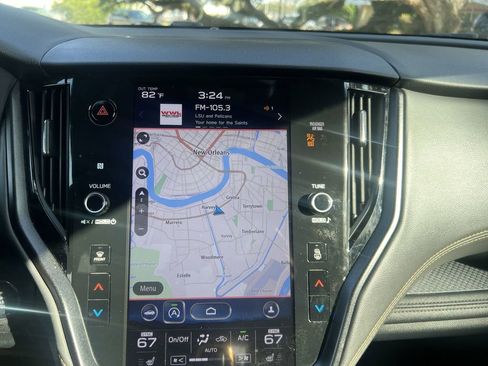 Used 2022 Subaru Outback Wilderness w/ Wilderness Package image 18