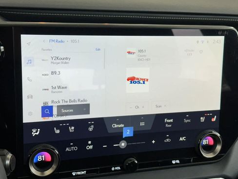 Used 2025 Lexus RX 350h w/ Convenience Package image 20