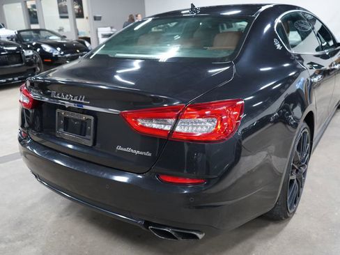 Used 2014 Maserati Quattroporte GTS RWD image 5