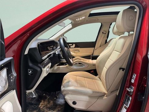 Used 2022 Mercedes-Benz GLS 450 4MATIC image 28