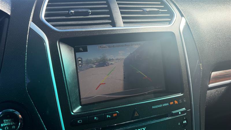 Used 2016 Ford Explorer Limited w/ Equipment Group 301A FWD image 33