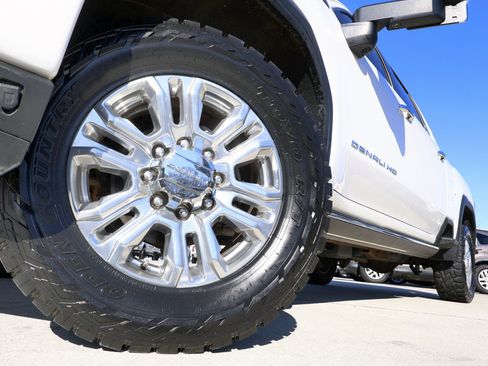 Used 2022 GMC Sierra 2500 Denali w/ Denali Ultimate Package image 23