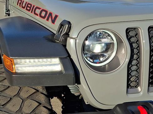 Used 2021 Jeep Gladiator Rubicon w/ LED Lighting Group image 11