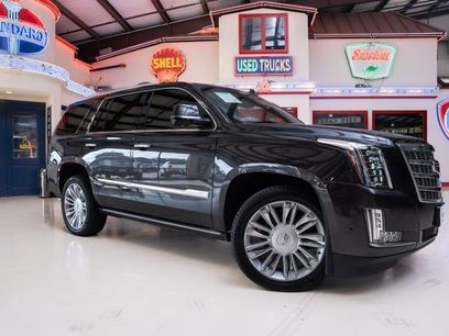 Used 2017 Cadillac Escalade Premium Luxury w/ LPO, Radiant Package