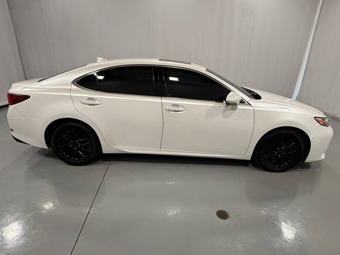 Used 2017 Lexus ES 350 350 image 4