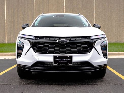 New 2026 Chevrolet Trax LT FWD image 3