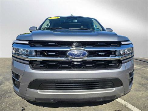 Used 2024 Ford Expedition Limited RWD image 8