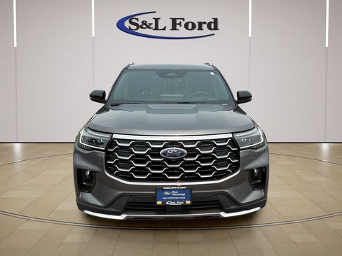 Certified 2026 Ford Explorer Platinum AWD/4WD image 12