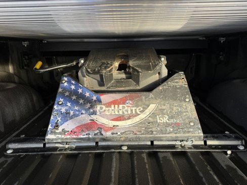 Used 2019 Ford F250 Lariat w/ Chrome Package image 13