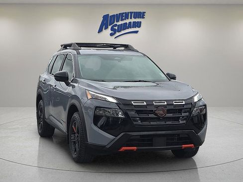 Used 2025 Nissan Rogue SV w/ Rock Creek Premium Package AWD/4WD image 1