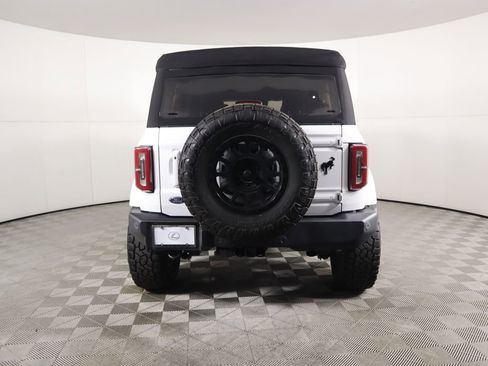 Used 2022 Ford Bronco Outer Banks image 6