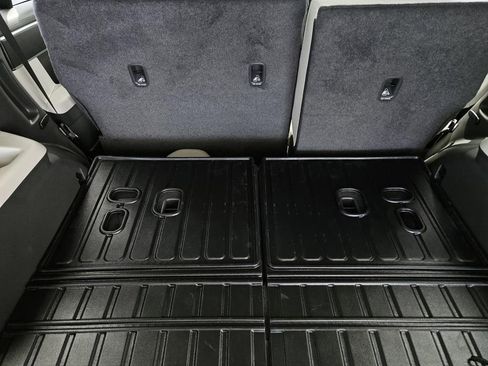 New 2026 Hyundai Santa Fe SE image 11