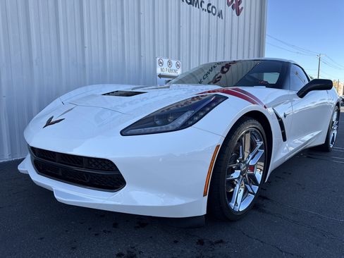 Used 2015 Chevrolet Corvette Stingray Coupe w/ 2LT Preferred Equipment Group image 12