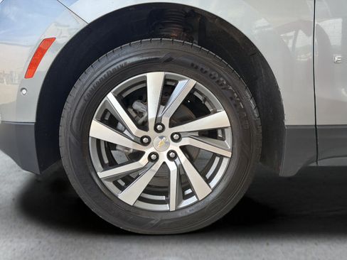 Used 2023 Chevrolet Equinox Premier AWD/4WD image 28