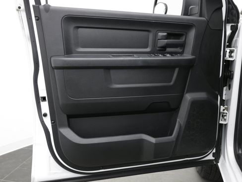 Used 2019 RAM 1500 Tradesman RWD image 10