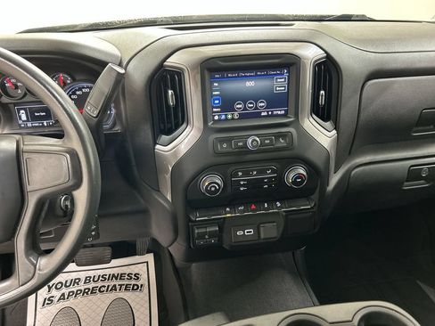 Used 2021 Chevrolet Silverado 1500 Custom Trail Boss w/ LPO, Dark Essentials Package AWD/4WD image 18